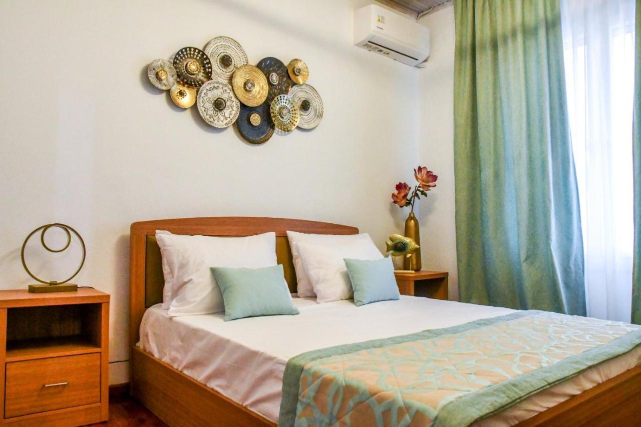 Aqua Mare Luxury Apartments Амфилохия Экстерьер фото